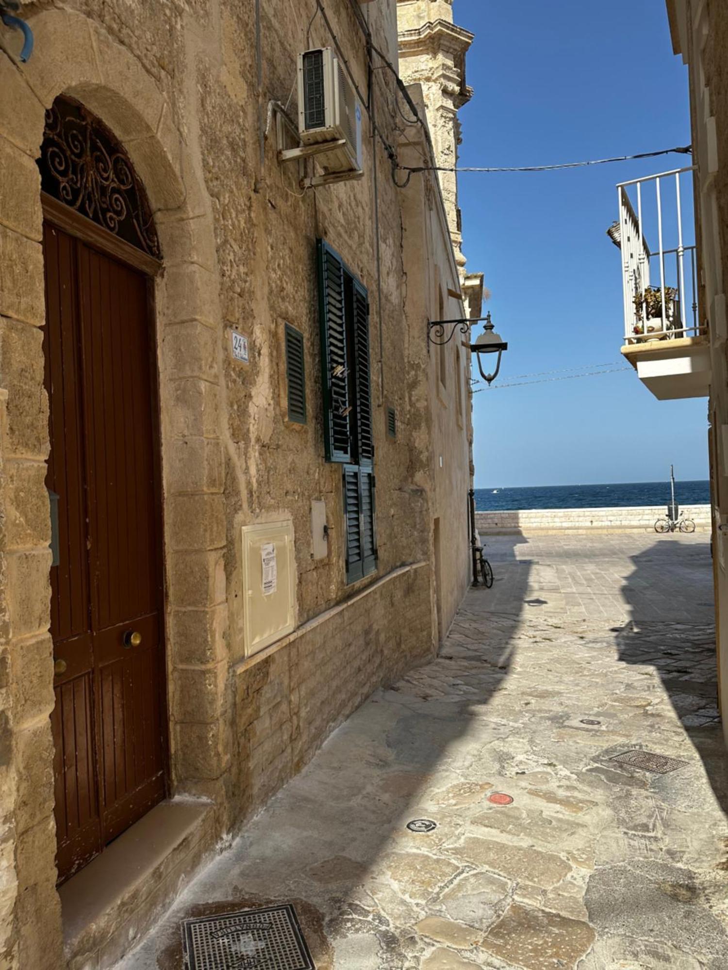 Casa Vacanze San Salvatore Centro Storico Monopoli Ngoại thất bức ảnh